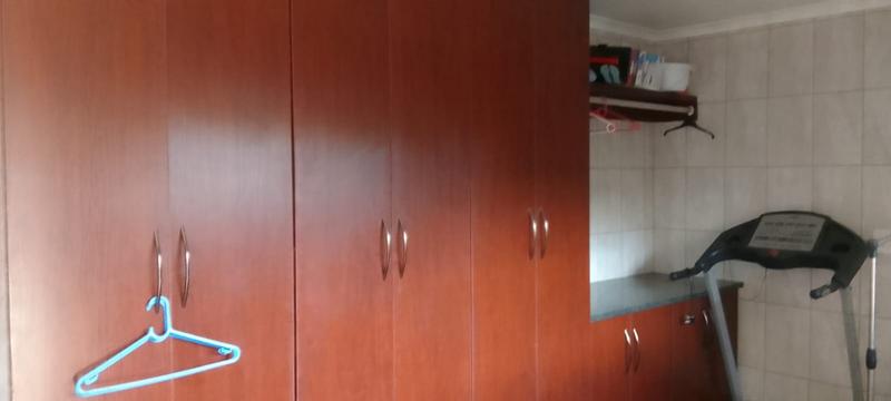4 Bedroom Property for Sale in Roodia Free State